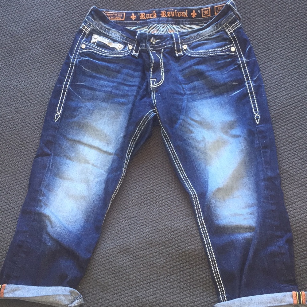 ROCK REVIVAL Capris!
